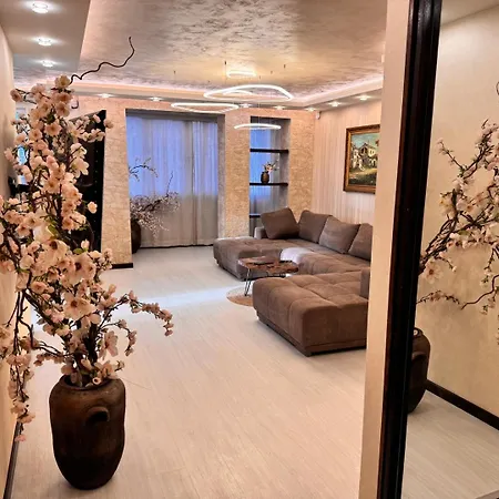 Modern Oasis On The Sea Garden - 2 Bedroom * Varna