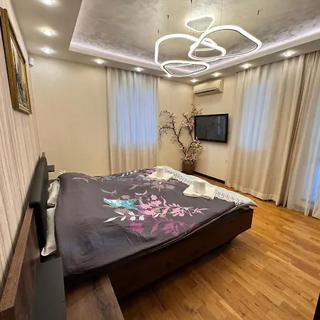 Lejlighed Modern Oasis On The Sea Garden - 2 Bedroom Varna