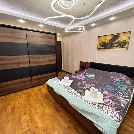 Lejlighed Modern Oasis On The Sea Garden - 2 Bedroom